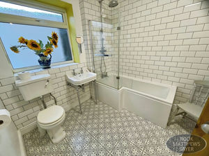 Photo 1- click for photo gallery